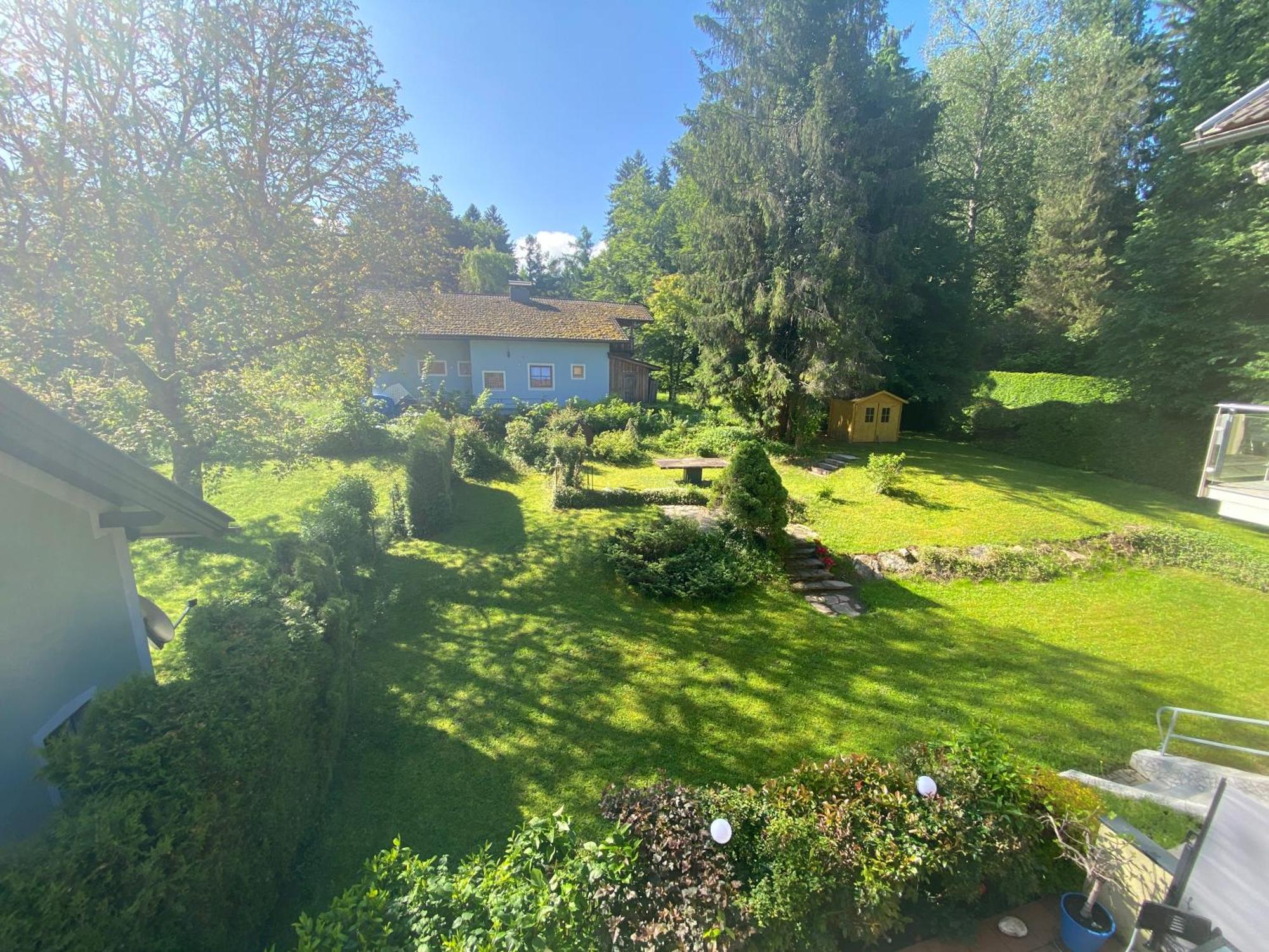 Ferienwohnung Efeunest Velden Фельден-ам-Вертерзе Екстер'єр фото